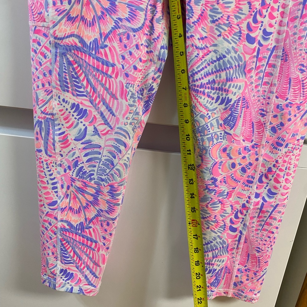 Lilly Pulitzer Pink & Purple Printed Active Leggings - Picture 7 of 10
